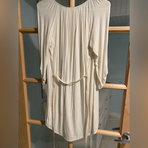 Tiny (Anthropologie) Paperwhites Embroidered Shirtdress - Picture 4 of 10